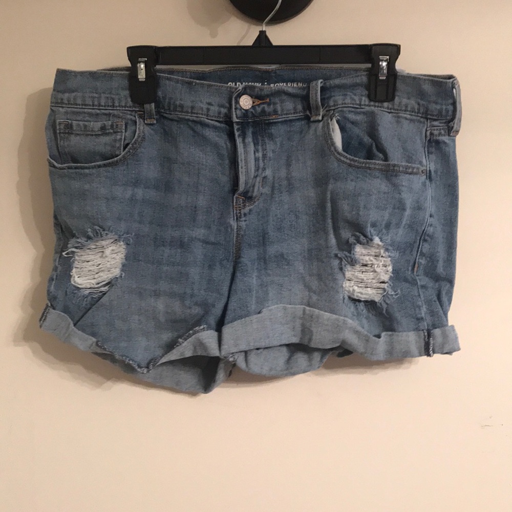 Distressed old navy jean shorts size 14